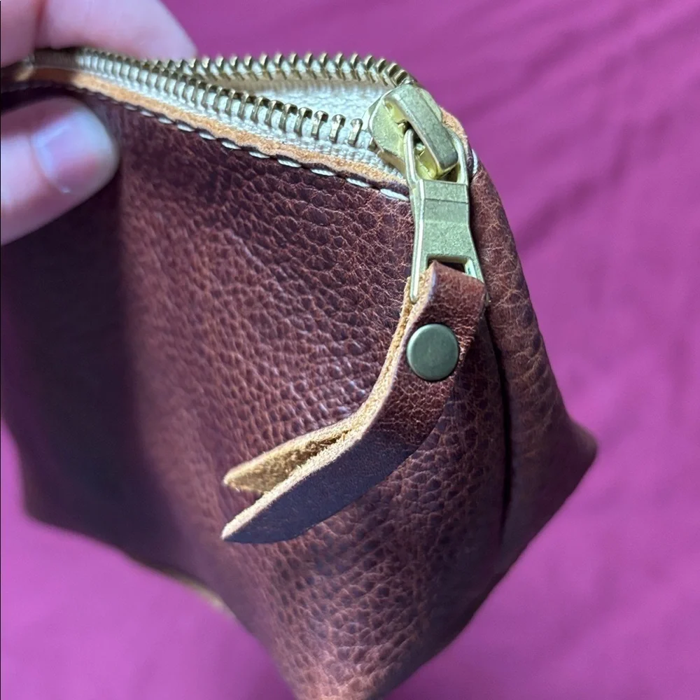 Portland Leather Goods Brown Zip Up Eclipse Makeup Bag